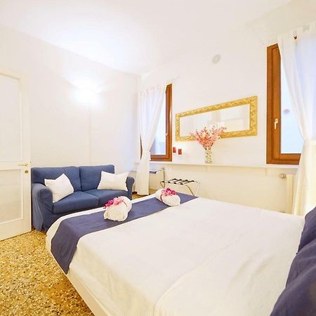 Santa Marina Apartment Rialto Veneza Exterior foto